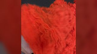 Lebhaft orangefarbenes 2D-Polyesterkabel, spinngefärbte, farbechte Faser für die Herstellung von Sicherheitsarbeitskleidung und Textilien