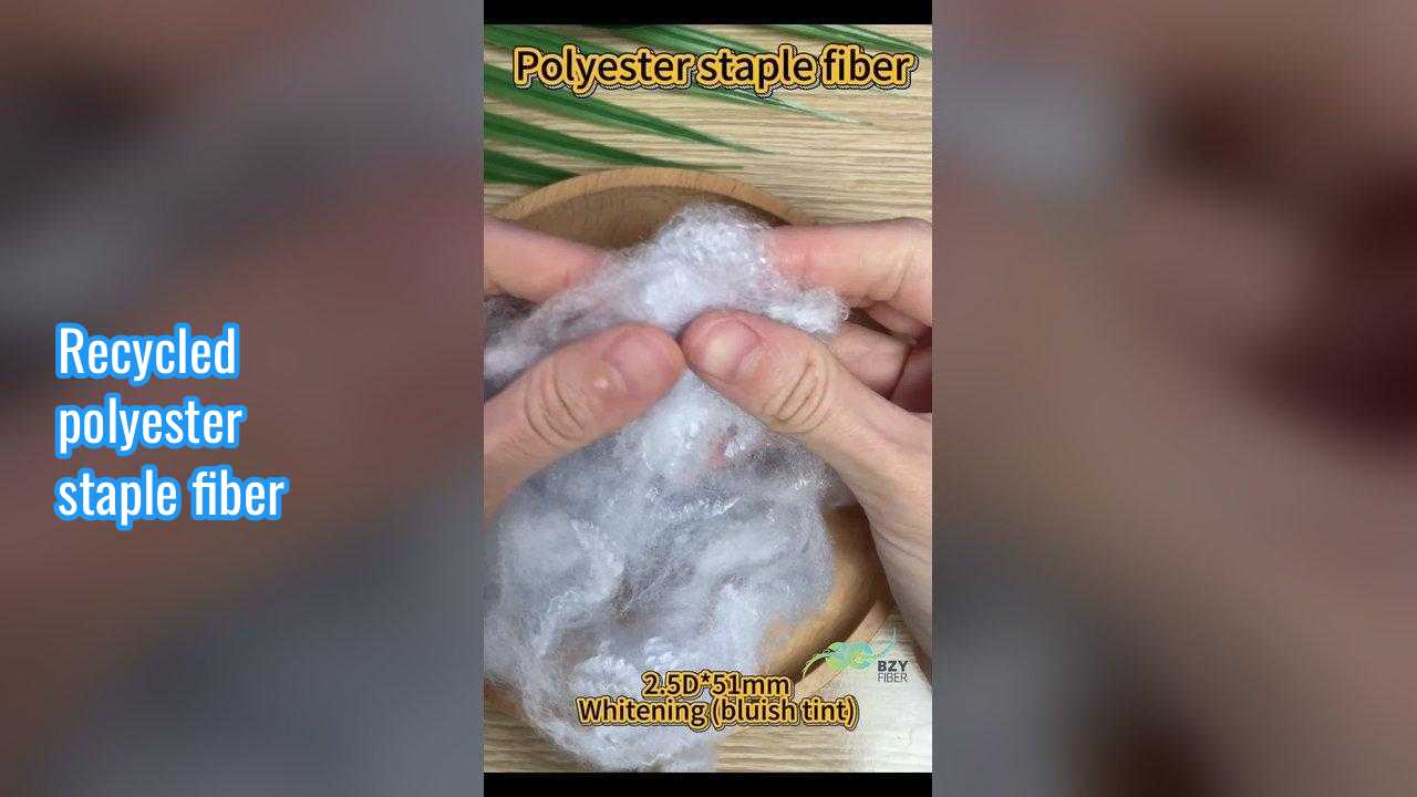 Ein guter Preis. Recycelte Polyester-Stapelfaser 2.5D Aufhellung (bläulicher Schimmer) Geeignet für die Herstellung von Garn Hochwertige Rohmaterialien Online