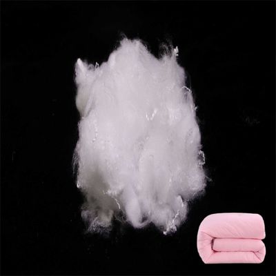 kaufen Anpassbare weiche Jungfrau Polyester Kurzschnittfaser 32 mm für Quilt-Decken on-line-Fertigung