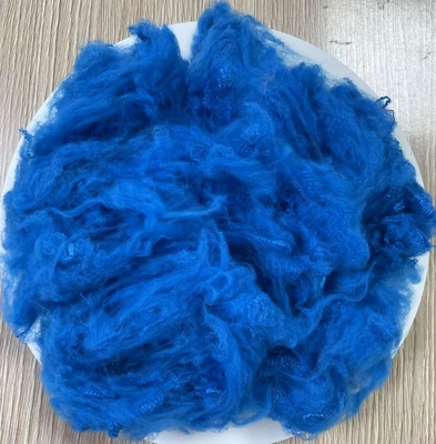 Ein guter Preis. Recycelte Polyester-Stapelfaser 1.5D 38mm Pfauenblau Online