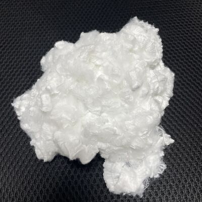 Ein guter Preis. Hohe Weiße PET-Faser 2D×38mm Weich Stabil für Textilproduktion Spezifikationen können angepasst werden Online