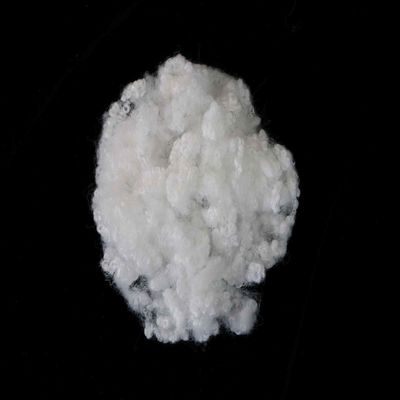 Ein guter Preis. Hohle Polyester-Stapelfasern Weiße 15D-Kurzfasern für Kissenfüllungen Online