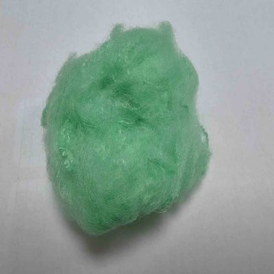 Ein guter Preis. Virgin 2.5D Green Dope Fiber recycelt PET Polyester Staple Fiber Online