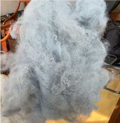 Ein guter Preis. Langlebige Leistung Polyester-Stapelfasern mit Faserfeinheit 0,7-15dtex und UV-Schutz Online