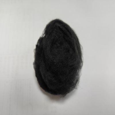Ein guter Preis. Recyceltes Polyester Stapelfaser 2,5D 51mm Schwarz Niedrigfeuchtigkeit Online