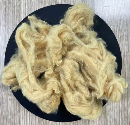 Ein guter Preis. Recycling-Polyester-Stapelfasern 2,5D 51mm Gänsegelb Online