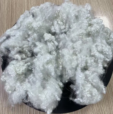 Ein guter Preis. Recycelte hohle konjugierte Polyester-Stapelfaser 51mm silikonisiert Online