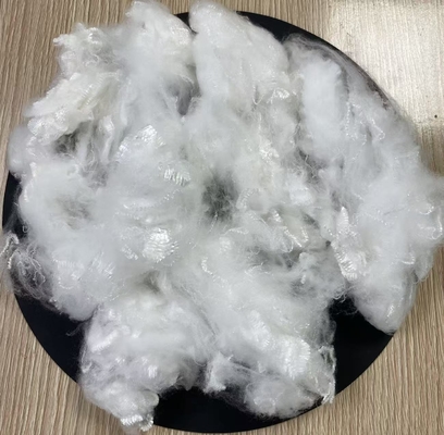 Ein guter Preis. Kationisch färbbare Polyester-Stapelfaser 1,56D 51mm für flammhemmende Matratzen Online