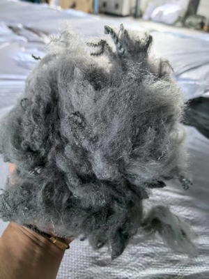 Ein guter Preis. Recycled Polyester Staple Fiber 2.5D 51mm Grey OEKO-TEX Certified Online
