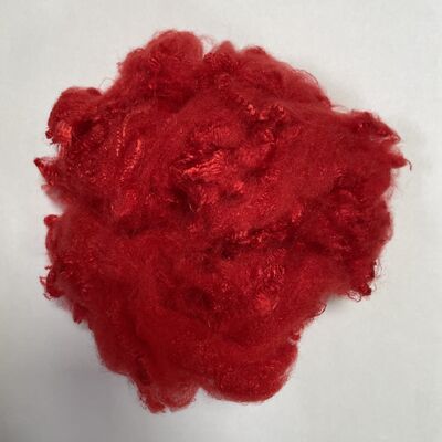 Für die Herstellung von Textilspinngarnen 2.78D*38MM hellrote Polyester-Stapelfasern,Hochelastische Farbuniformfasern